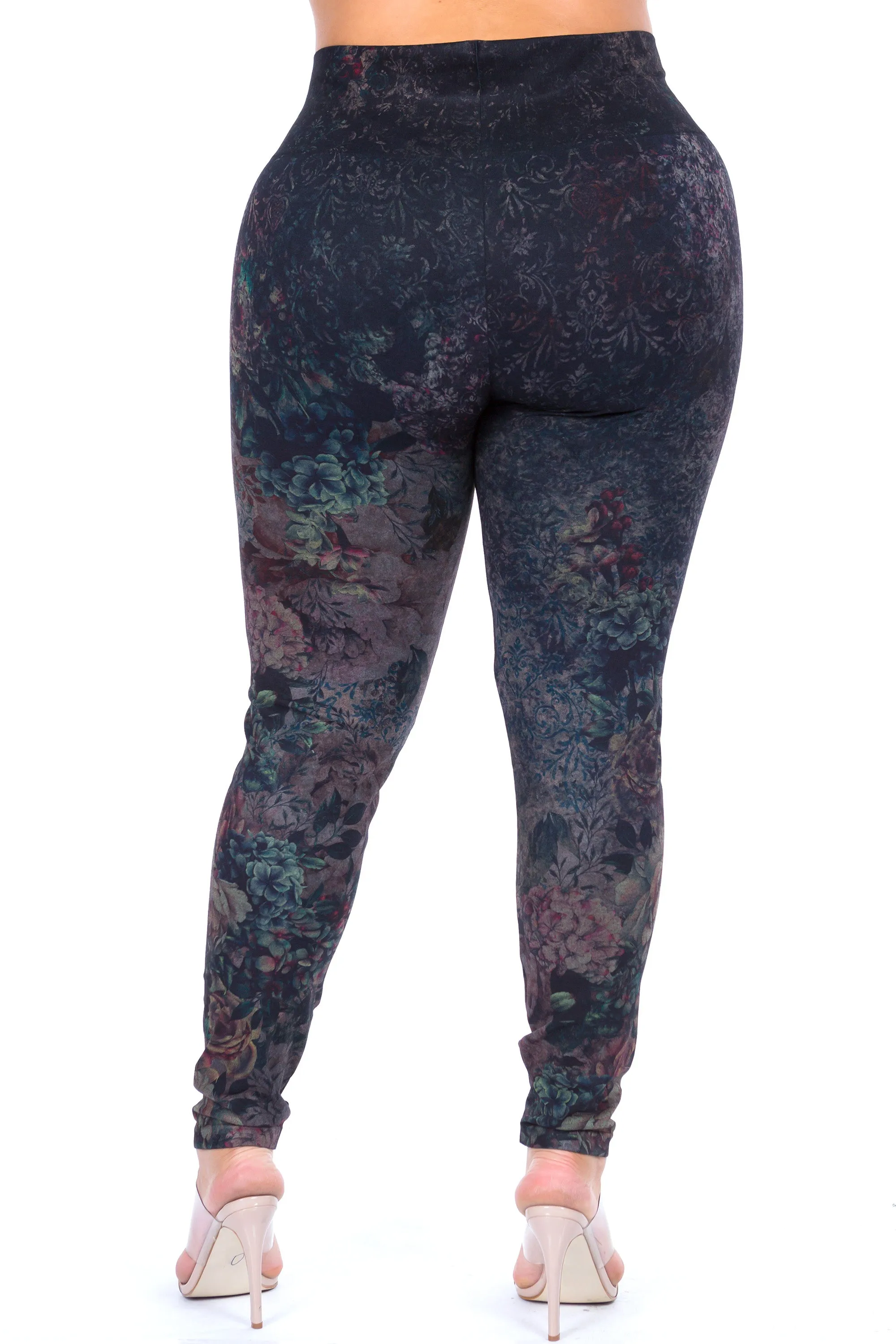 Dark Romance Antique Floral Legging