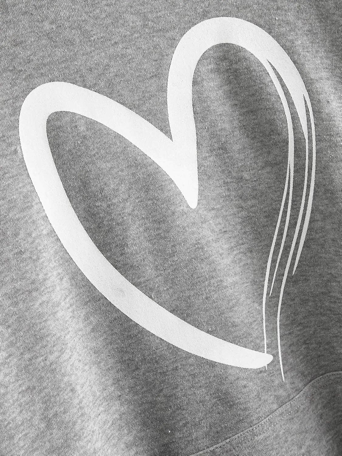 SweatyRocks Women's Casual Heart Print Long Sleeve Pullover Hoodie Sweatshirt Tops